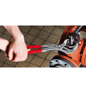 KNIPEX Cobra Pipe Wrench and Water Pump Pliers 400mm