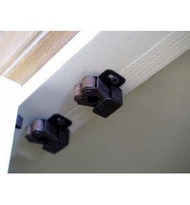 SHN-GXM23 Double Roller Catch, Top mount