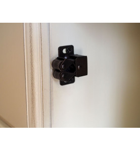 SHN-GXM23 Double Roller Catch, Side mount
